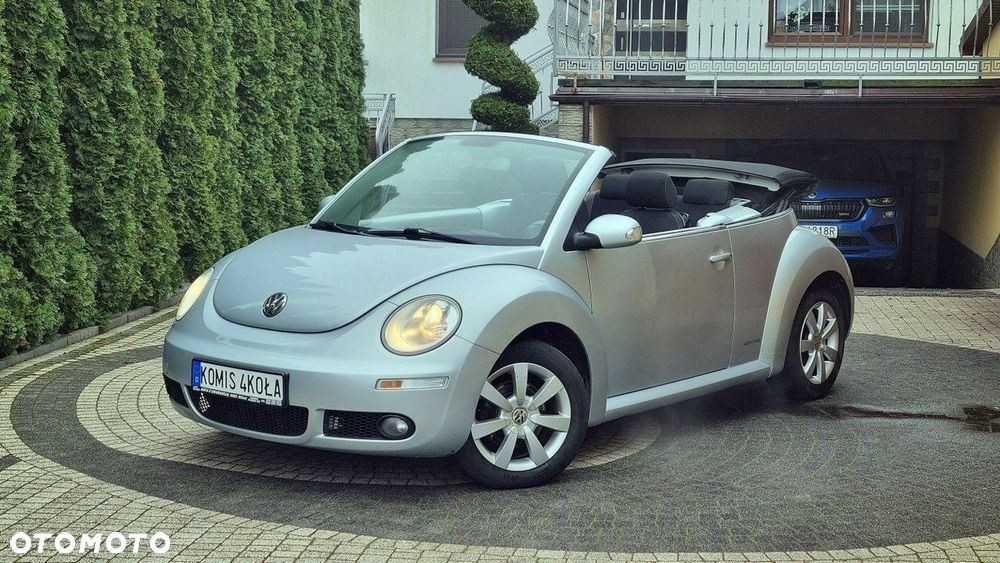 Volkswagen New Beetle - 2