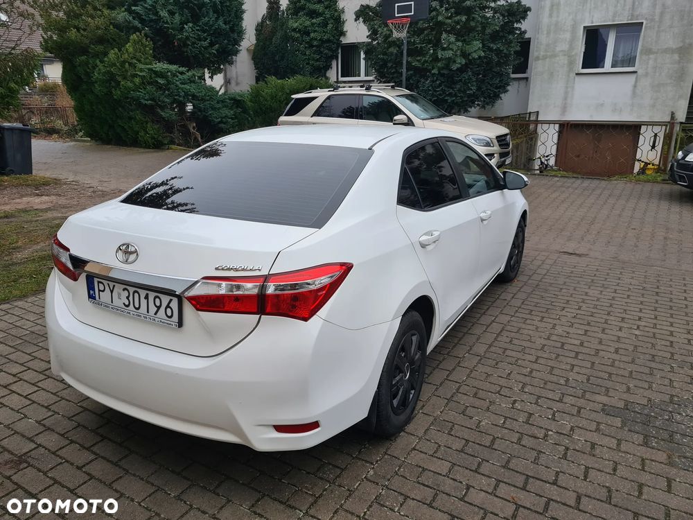 Toyota Corolla 1.6 Active - 5