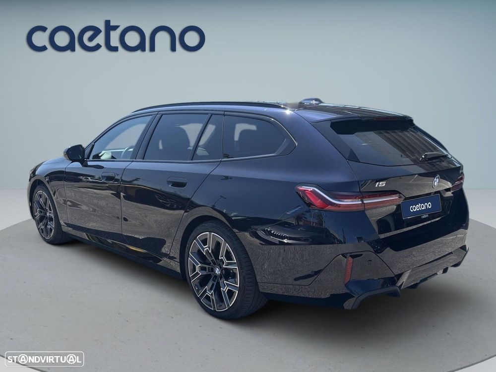 BMW i5 eDrive40 Edição Desportiva M - 3
