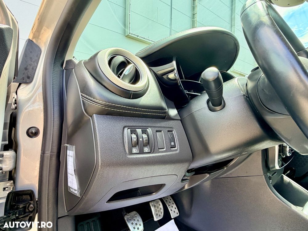 Renault Clio - 27