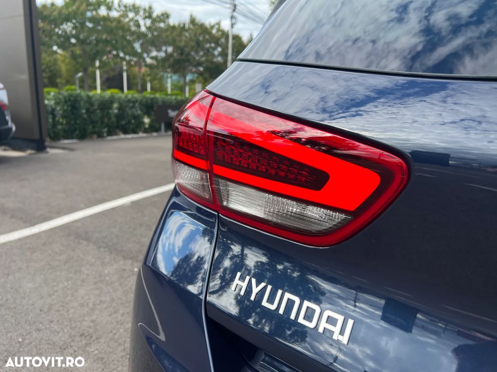 Hyundai i30 - 24