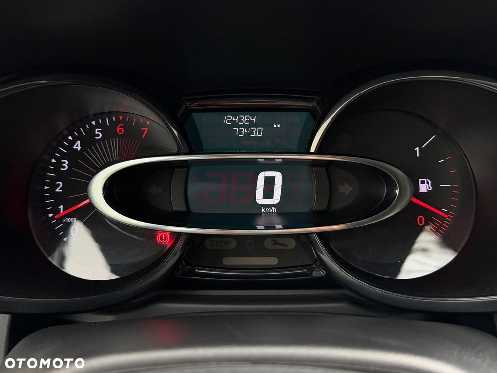 Renault Clio 1.2 16V Limited Plus - 27