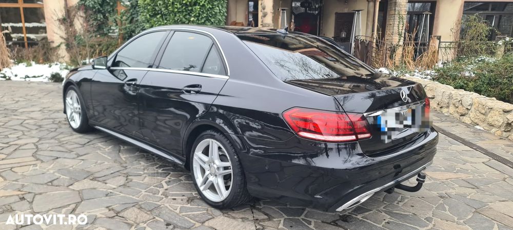 Mercedes-Benz E - 10