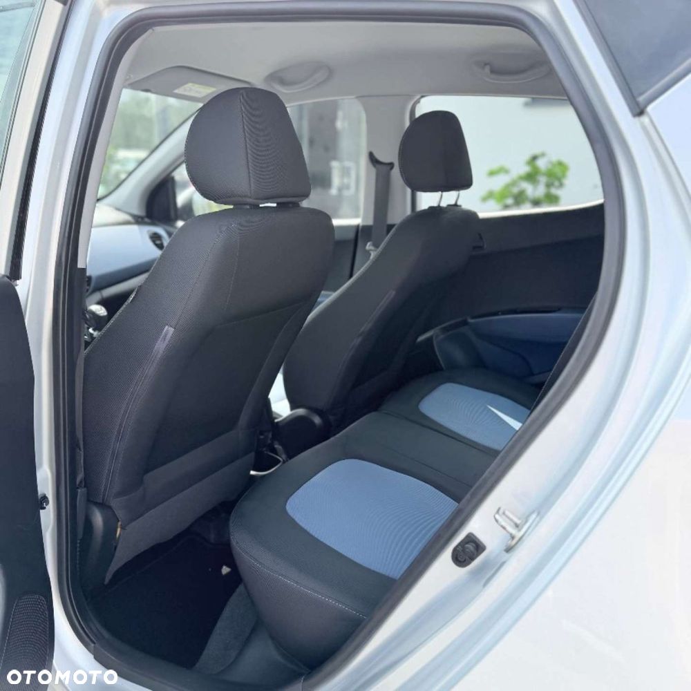 Hyundai i10 - 17