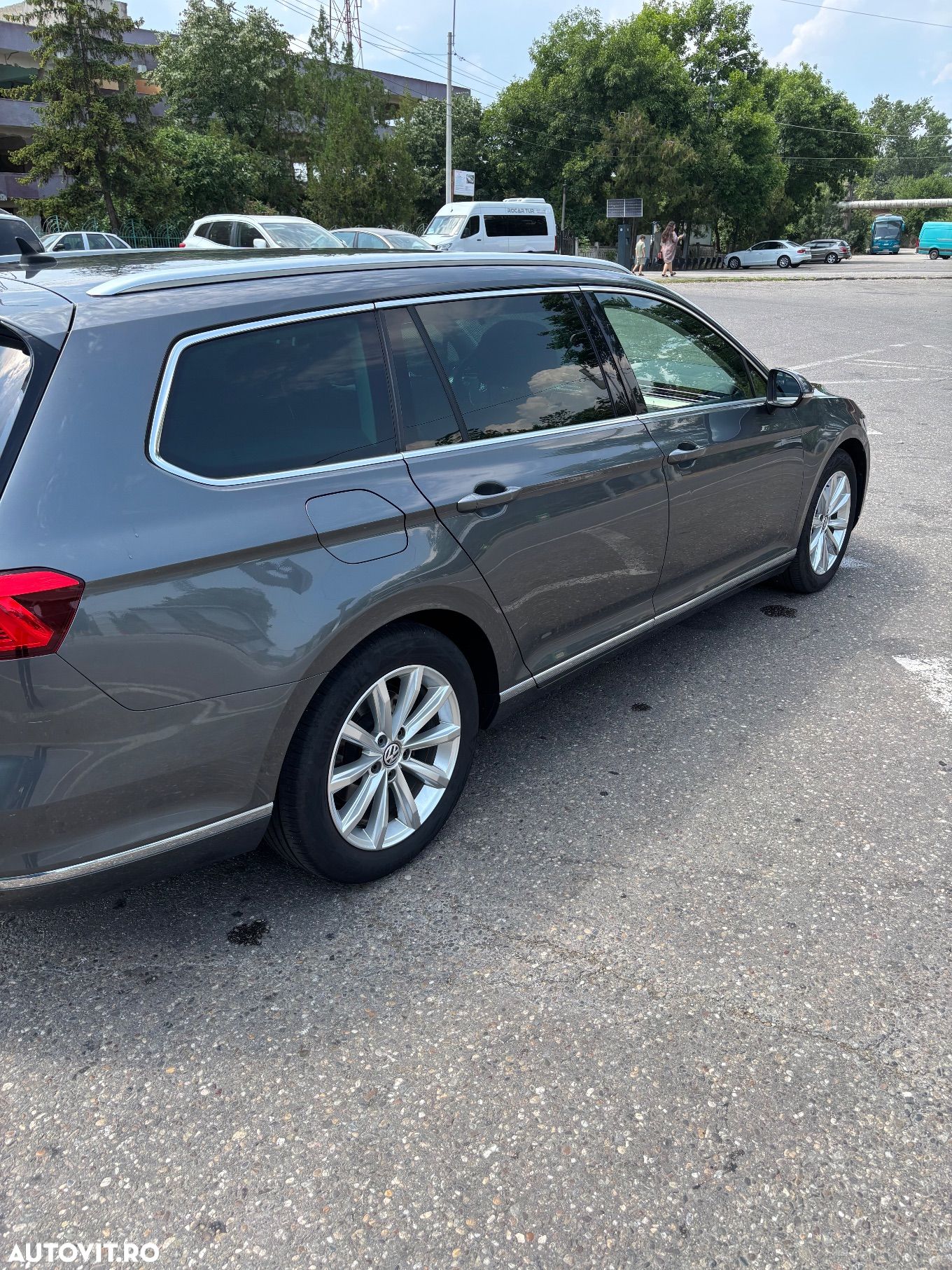 Volkswagen Passat Variant 2.0 TDI DSG (BlueMotion Technology) Highline - 1