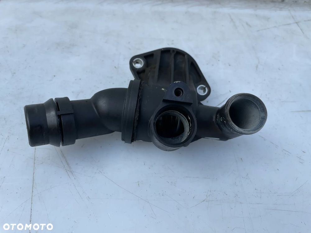 OBUDOWA TERMOSTATU 06F121111F AUDI A3 8P GOLF V SEAT LEON II 2.0 TFSI BWA - 4