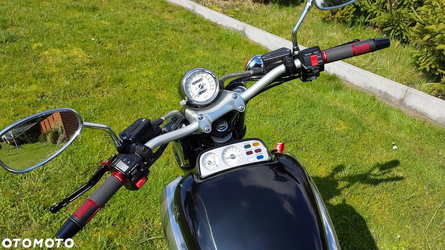 Yamaha V-MAX - 4