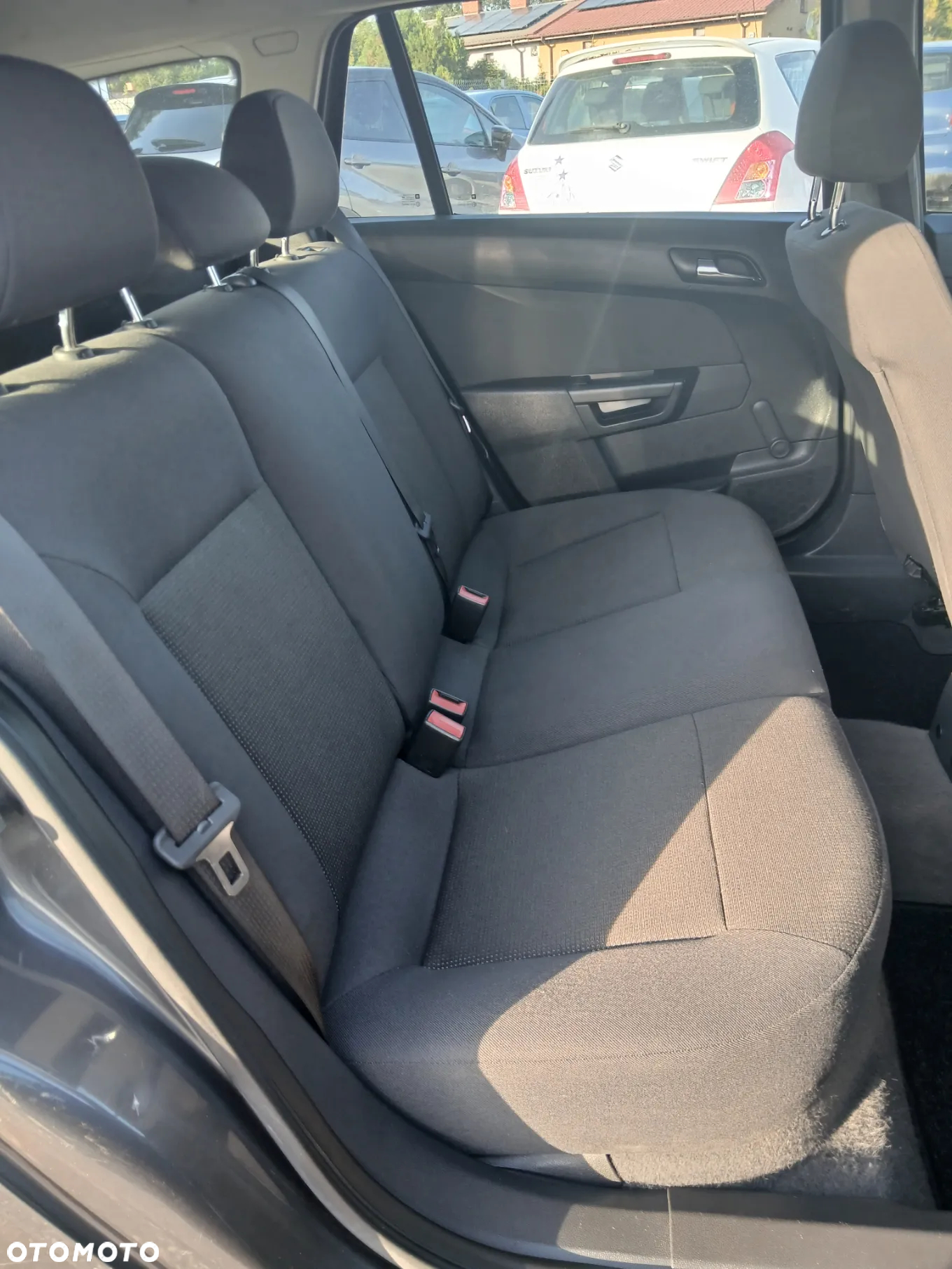 Opel Astra 1.4 Caravan - 20