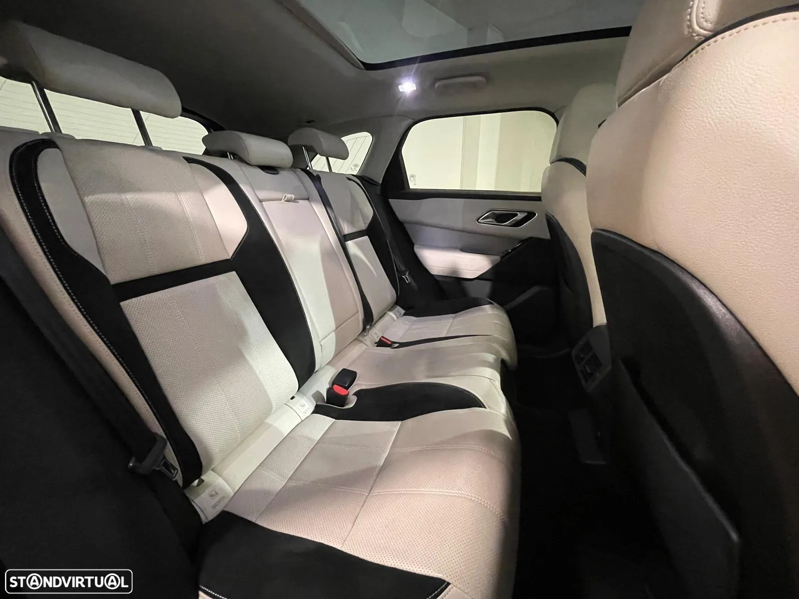 Land Rover Range Rover Velar 2.0 D R-Dynamic S - 18