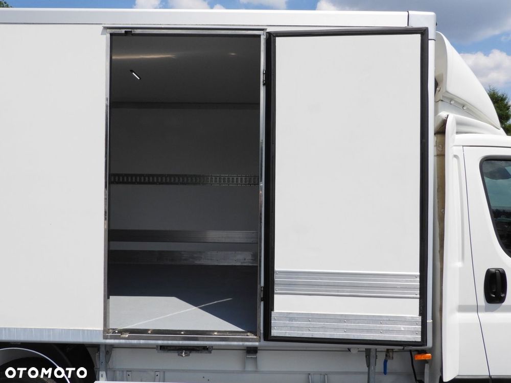 Peugeot BOXER CHŁODNIA KONTENER 0*C 8 PALET TEMPOMAT LEDY KLIMATYZACJA  165KM - 22
