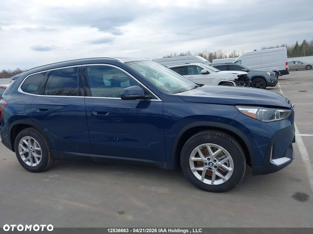 BMW X1 xDrive23i mHEV xLine - 2