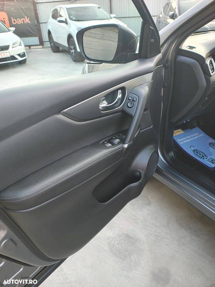 Nissan Qashqai 1.5 DCI DCT TEKNA+ - 15