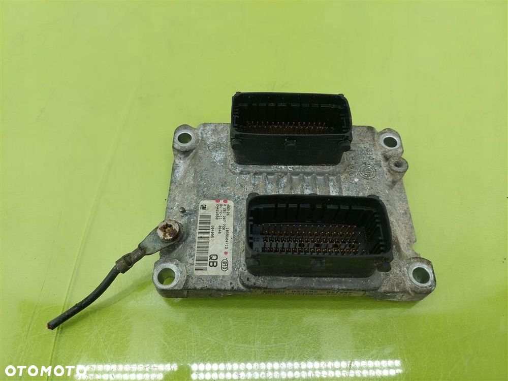 Komputer sterownik silnika Opel Corsa C 2000-2006 1,0 12V B 24420558 - 1
