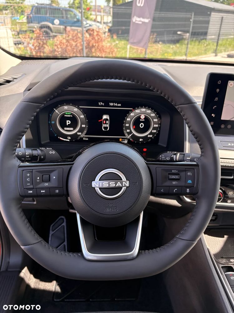 Nissan Qashqai - 12