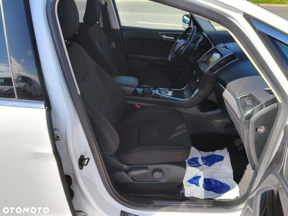 Ford S-Max 2.0 EcoBlue Titanium - 12