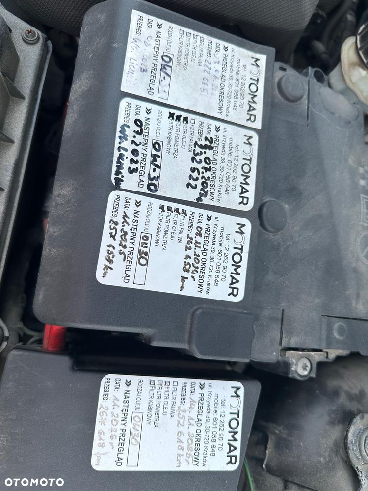 Volvo V40 D3 Summum - 13