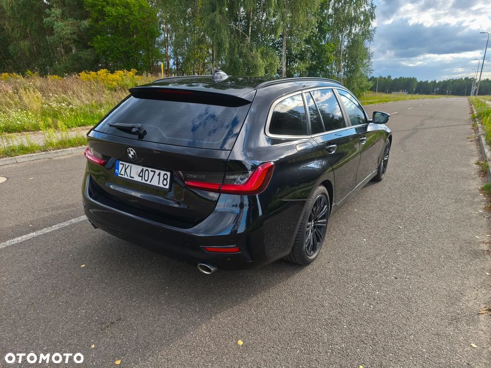 BMW Seria 3 318i - 9