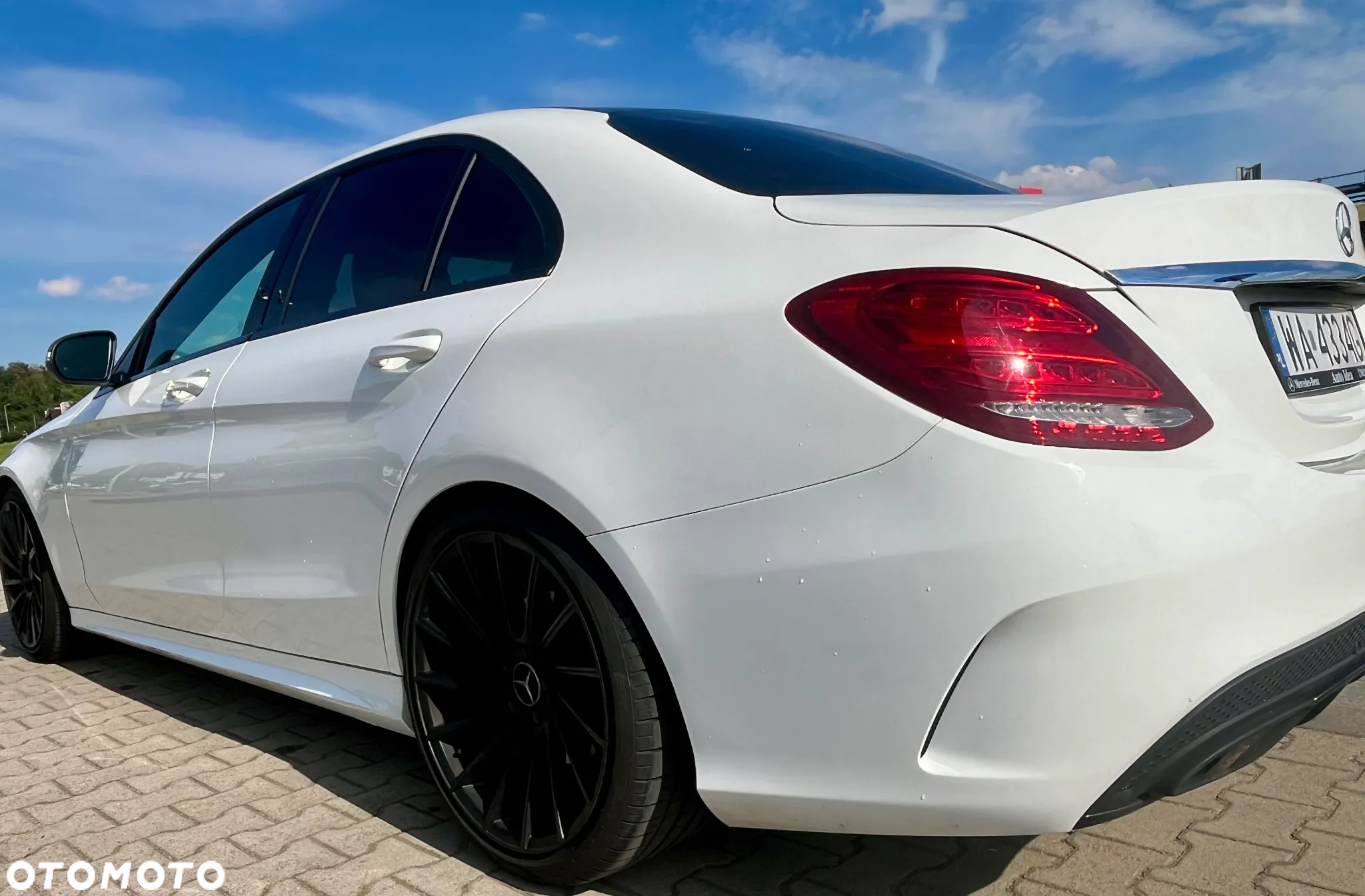 Mercedes-Benz Klasa C 300 7G-TRONIC - 10