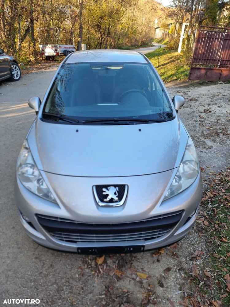 Peugeot 207 90 HDi FAP (Blue Lion) Premium - 1