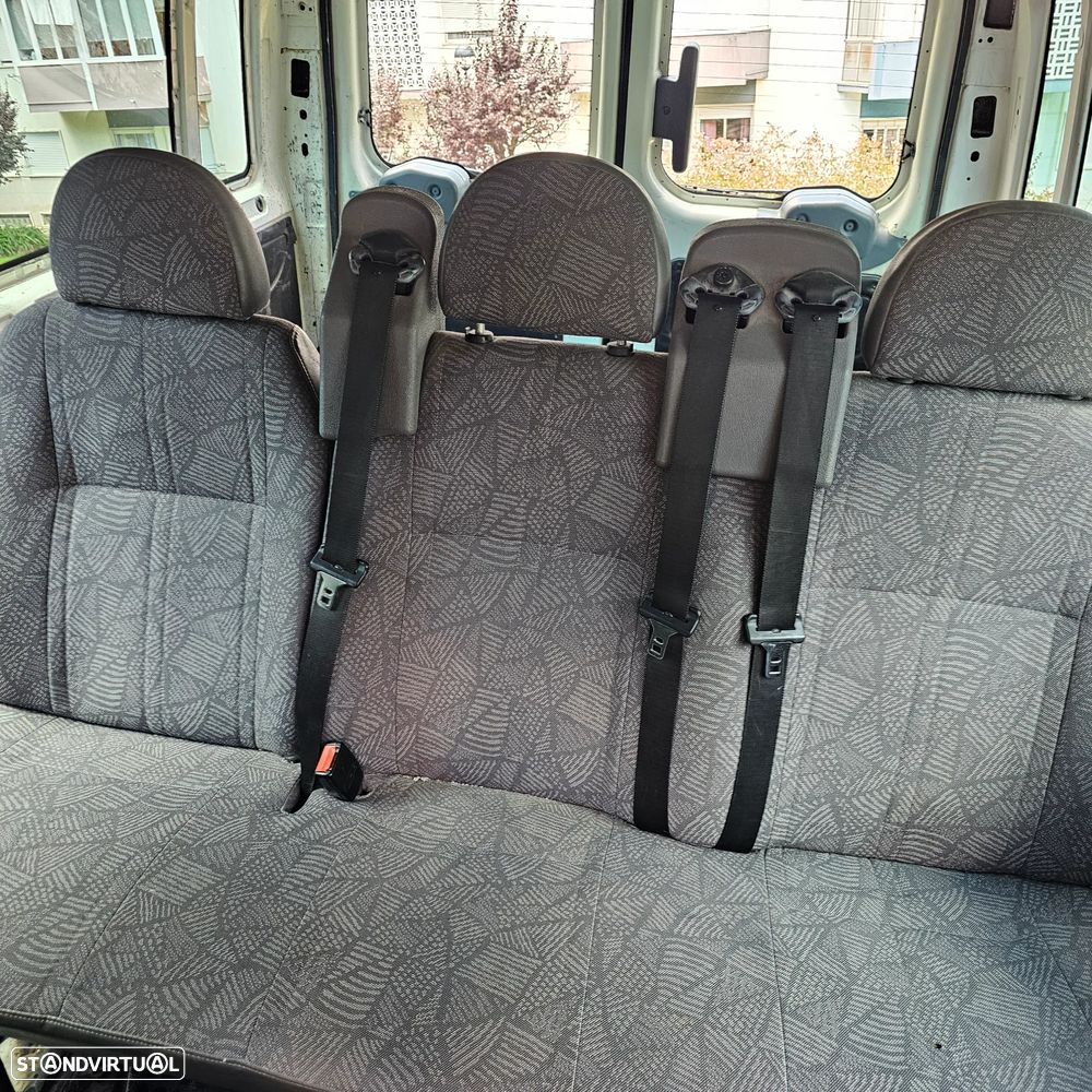 Ford Transit 280S 2.0 TDdi - 23