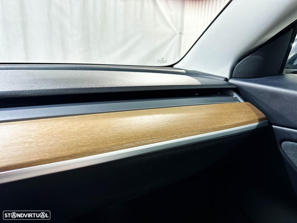 Tesla Model 3 Long Range Tração Integral - 33
