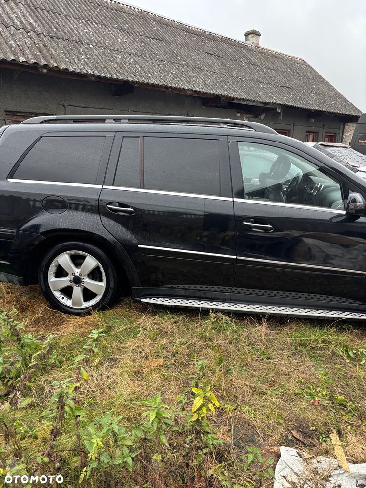 Mercedes-Benz GL 420 CDI - 11