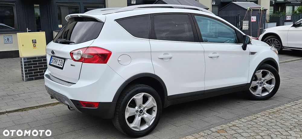 Ford Kuga 2.0 TDCi Titanium - 28