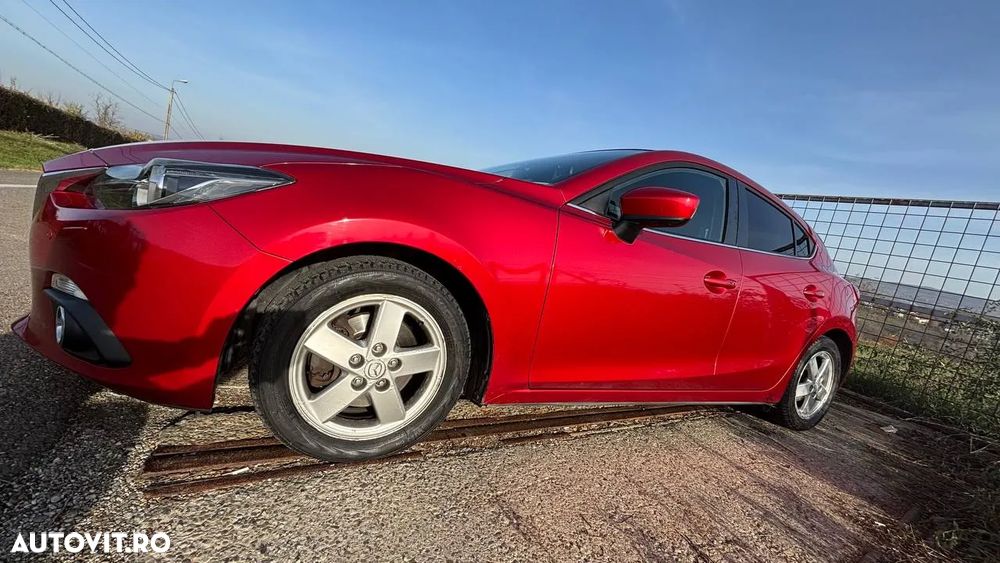 Mazda 3 SKYACTIV-D 150 Exclusive-Line - 2