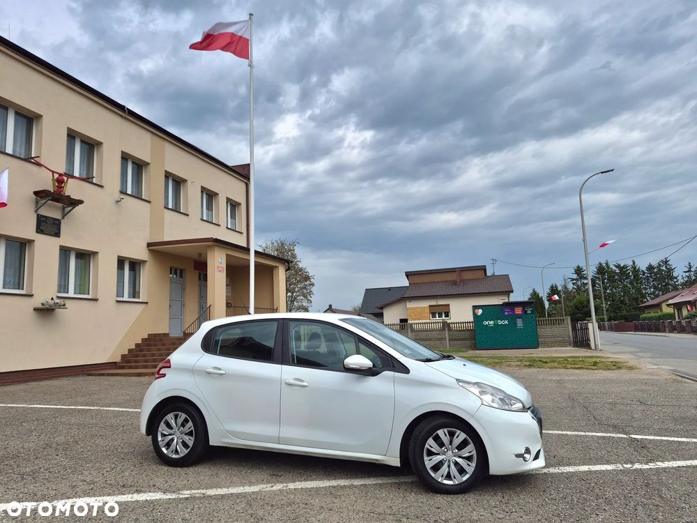 Peugeot 208 e-HDi 92 Stop&Start Active - 19