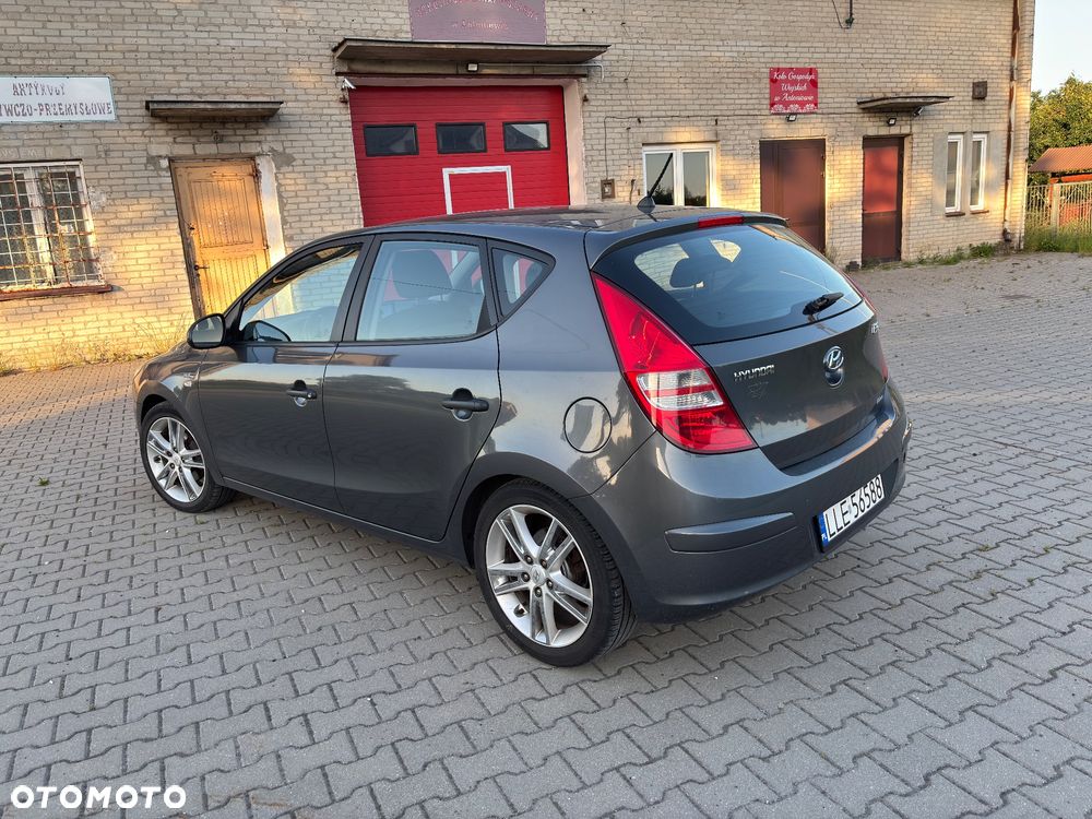 Hyundai i30 1.4 Classic - 4