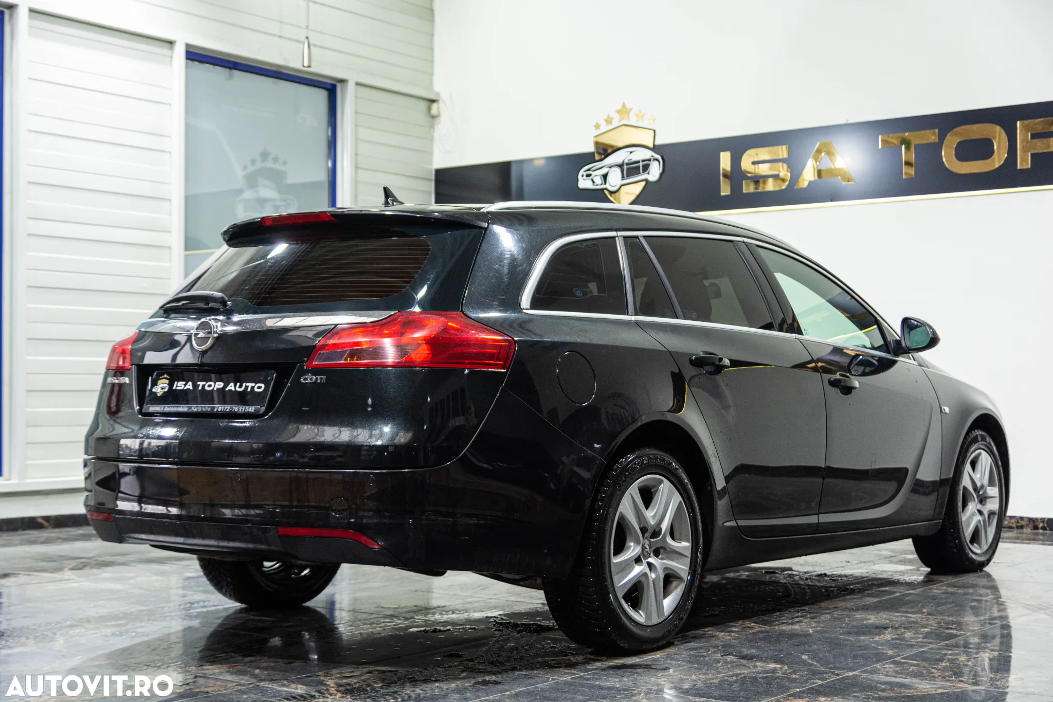 Opel Insignia 2.0 CDTI Sports Tourer - 3
