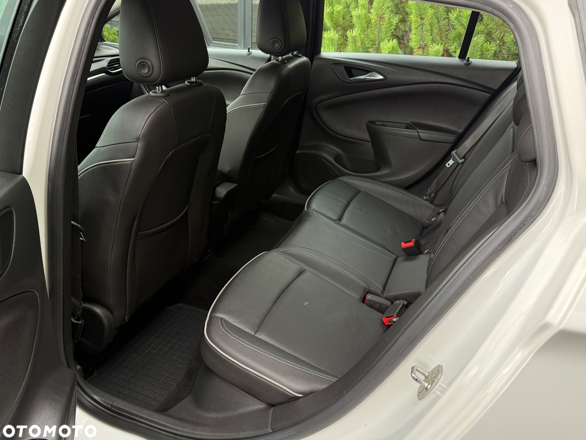 Opel Astra - 11