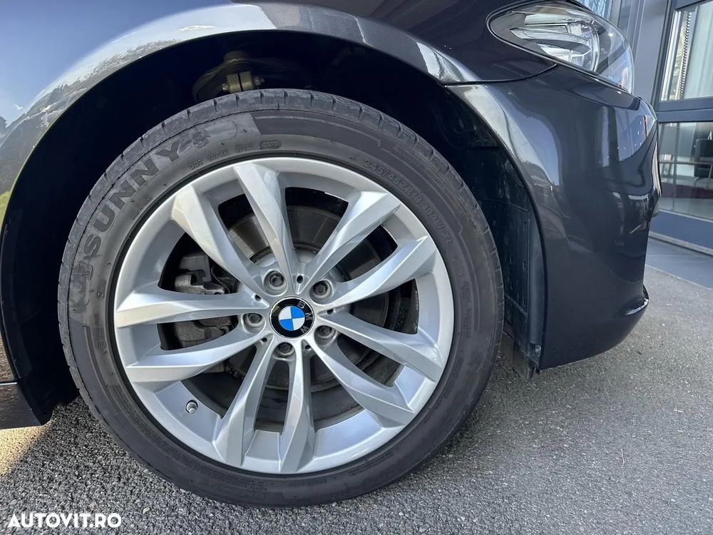 BMW Seria 5 520d AT - 15