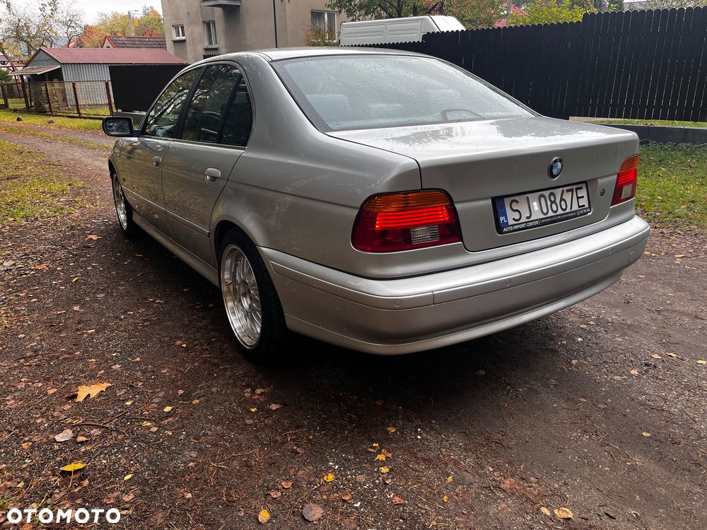 BMW 5 Series 2001 photo 4