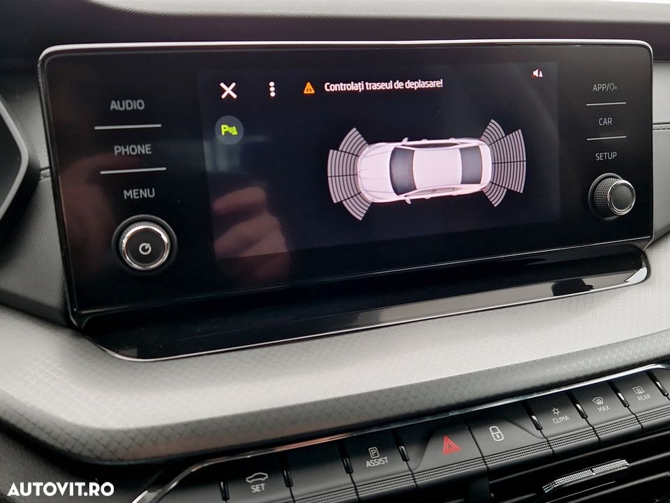 Skoda Octavia 1.5 TSI DSG MHEV Ambition - 18