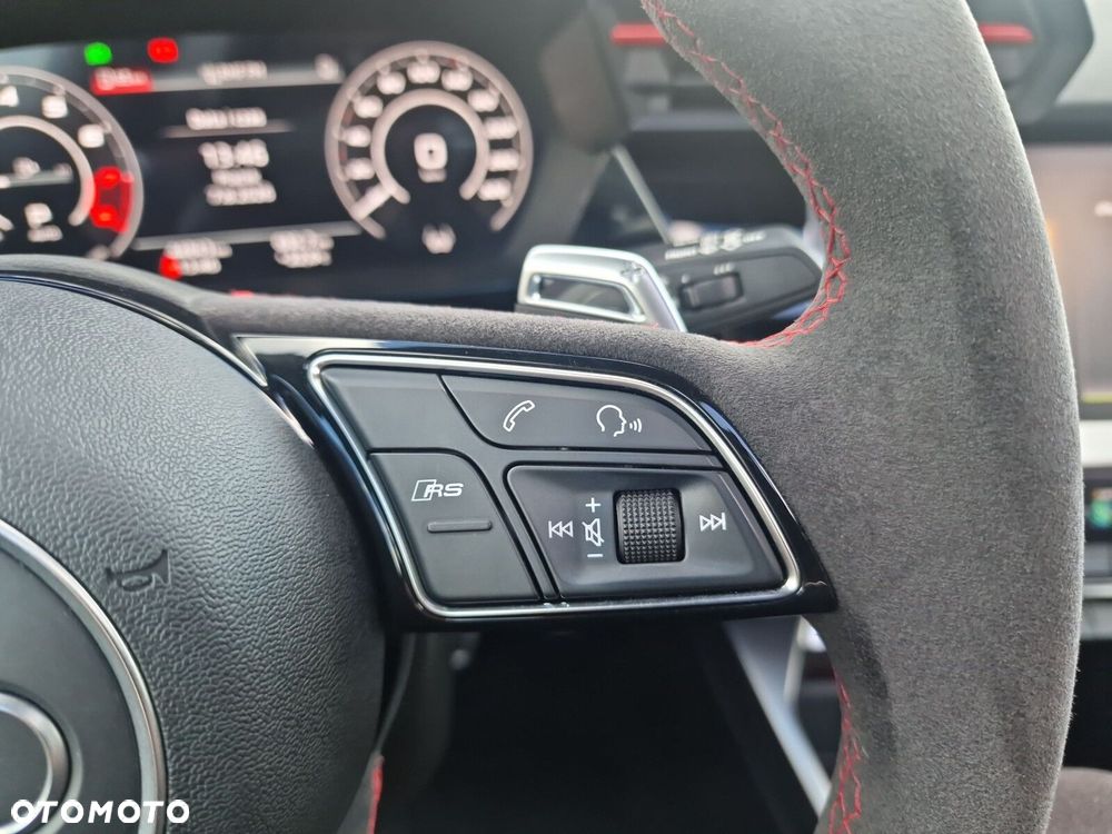 Audi RS3 Sportback TFSI Quattro S tronic - 21