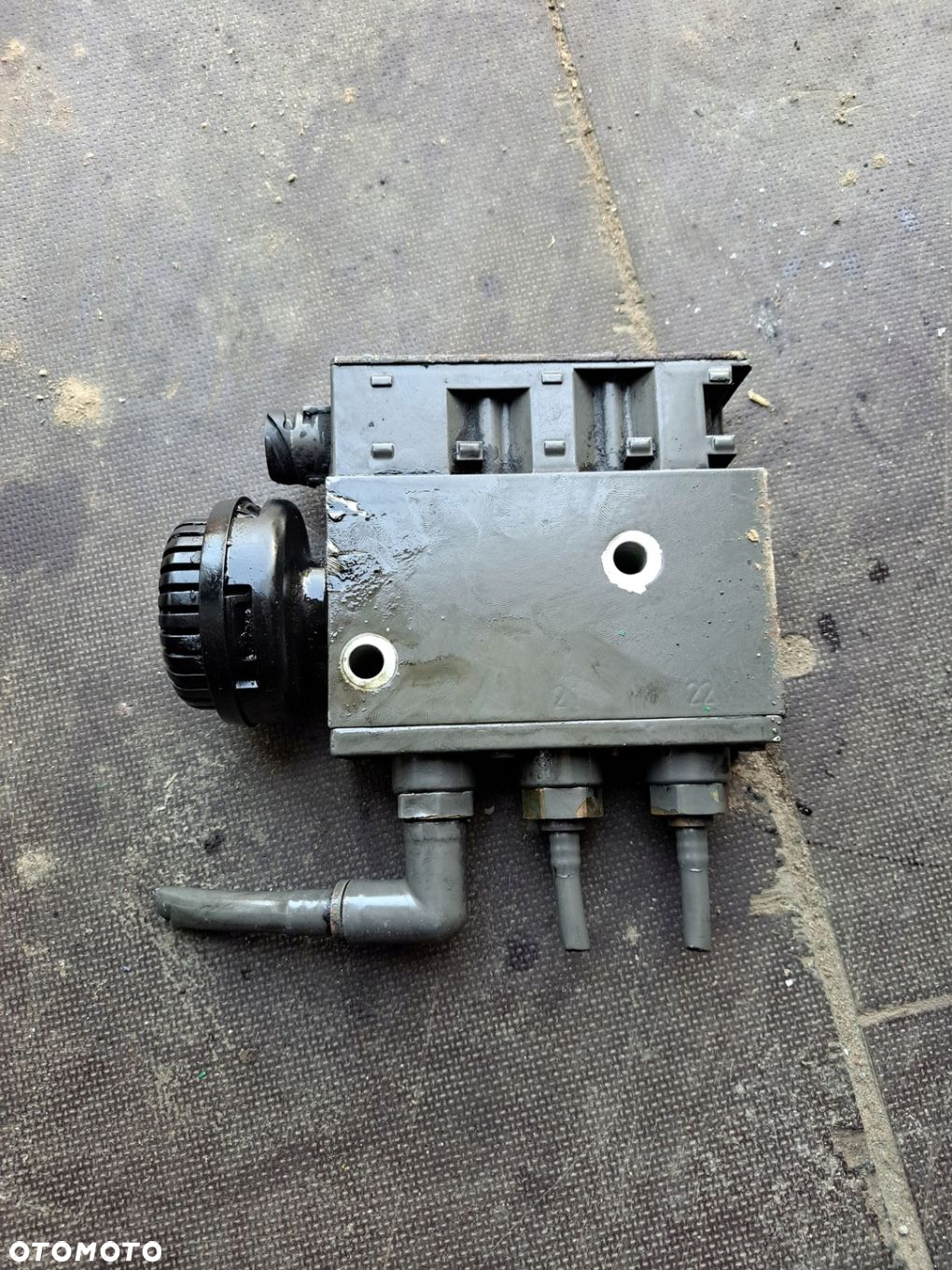 ZAWÓR PODUSZEK ECAS VOLVO FL 6 00-06 20350073 - 2