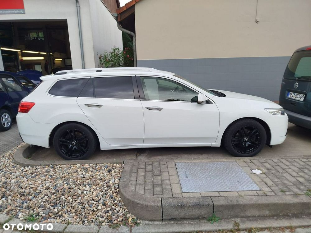Honda Accord - 4