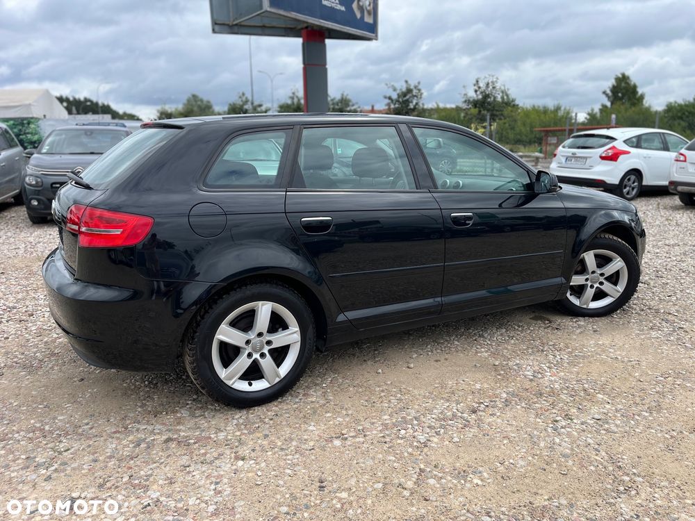 Audi A3 Sportback 1.6 Attraction - 4