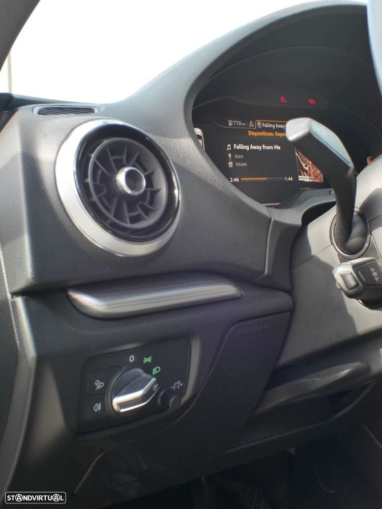 Audi A3 Limousine 1.6 TDI Sport - 13