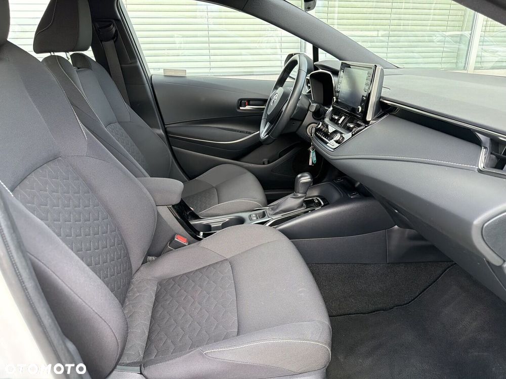 Toyota Corolla - 7
