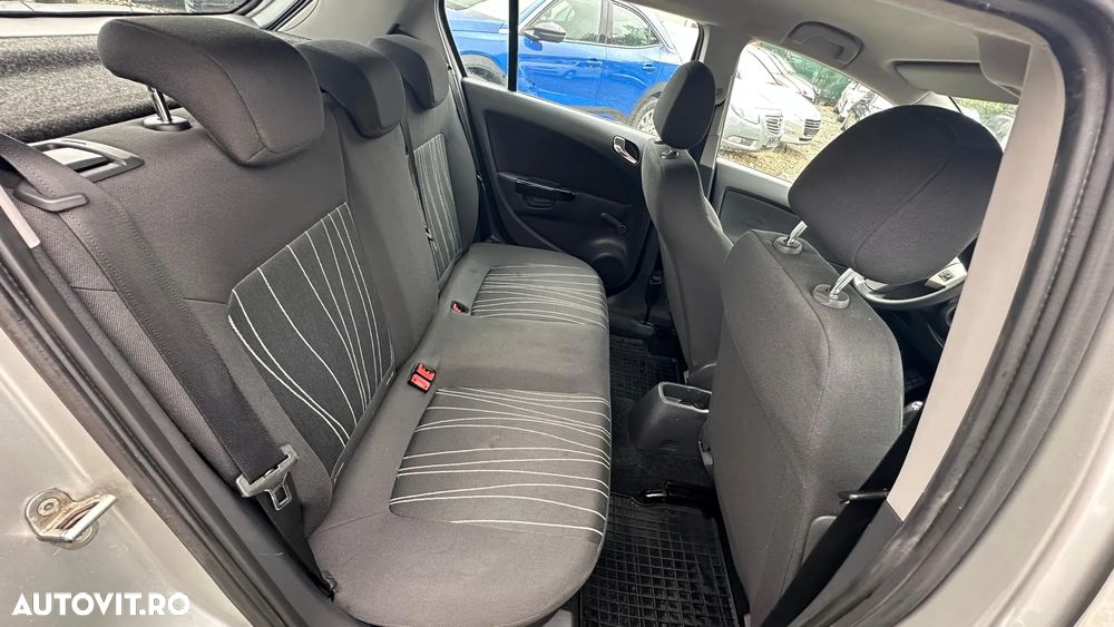 Opel Corsa - 25