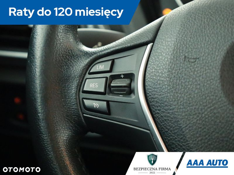 BMW Seria 1 - 15