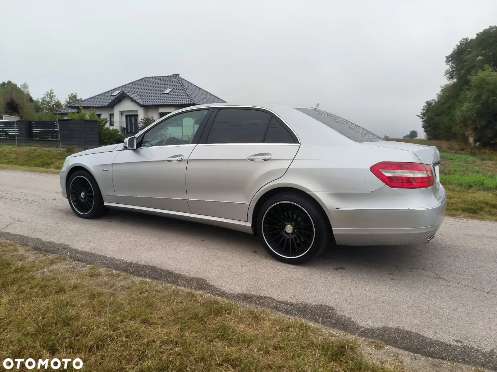 Mercedes-Benz Klasa E - 11