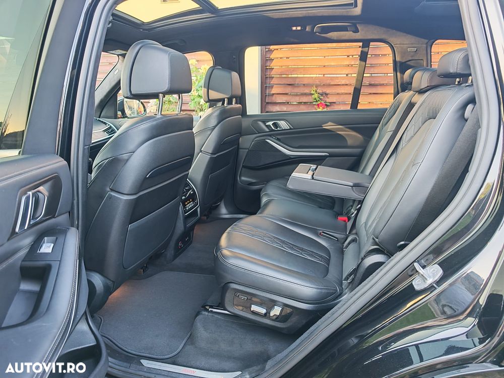 BMW X7 xDrive40d MHEV - 17