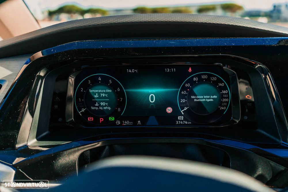 VW Multivan 2.0 TSI Style Longa DSG - 20