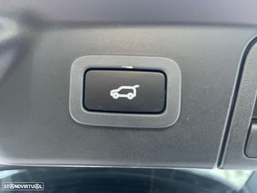 Land Rover Range Rover Velar 3.0 D300 AWD - 43