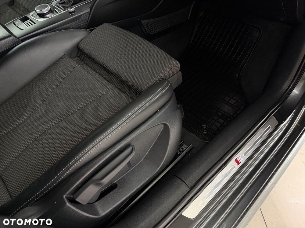 Audi A3 Sportback 40 TFSI Quattro S tronic - 21