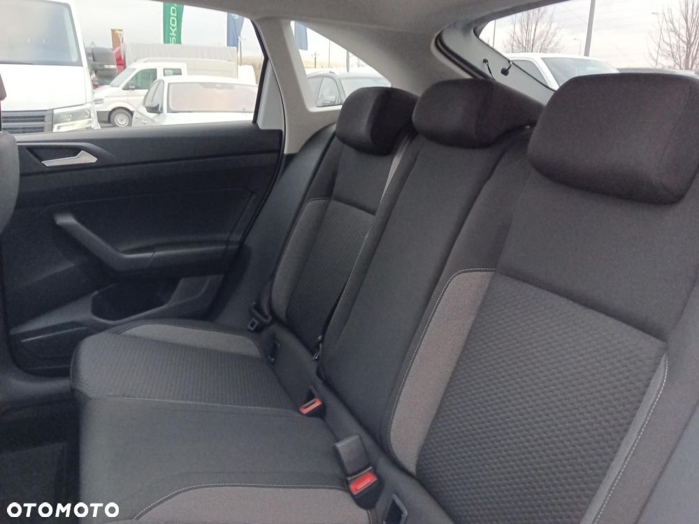 Volkswagen Taigo - 16