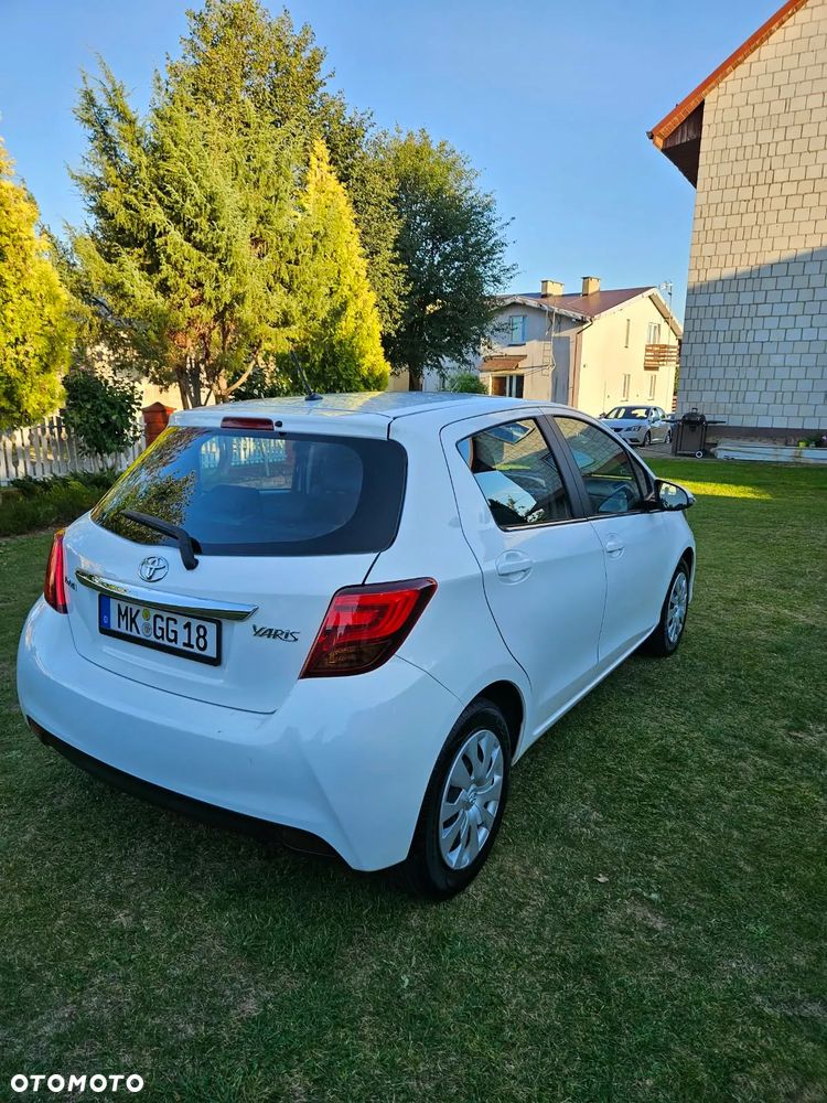 Toyota Yaris 1.0 Active - 8